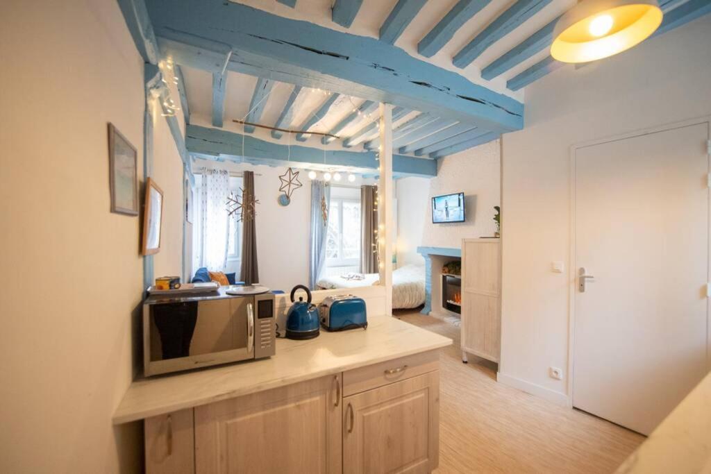 Blue Appartment With A Fireplace Dieppe Extérieur photo