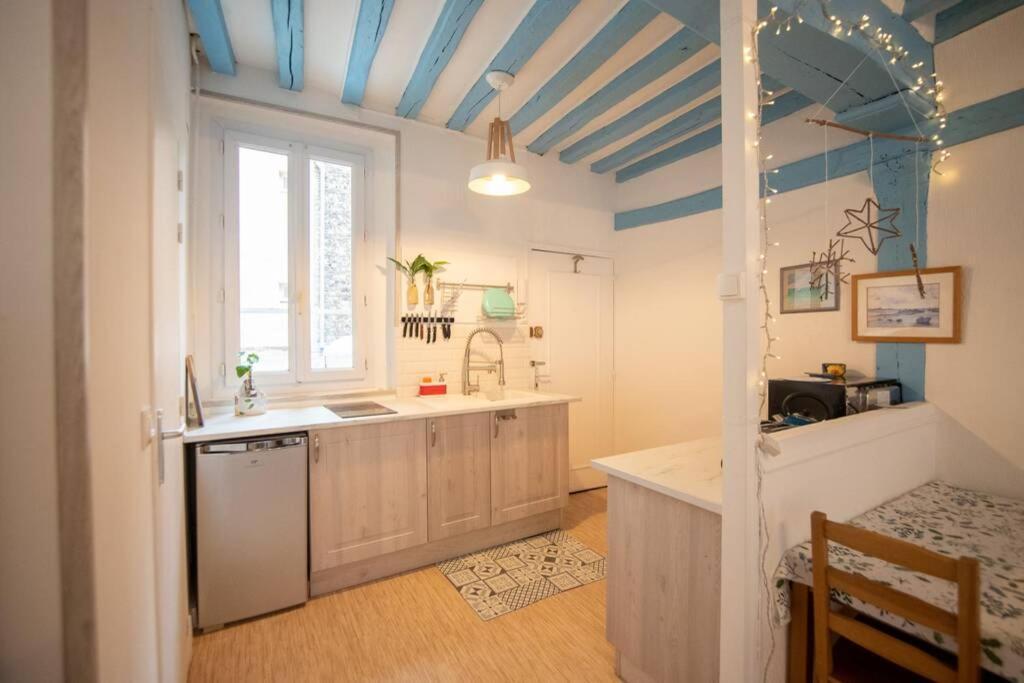 Blue Appartment With A Fireplace Dieppe Extérieur photo